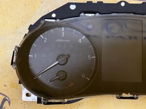 LICZNIK ZEGARY NISSAN X-TRAIL T32 DIESEL POLIFTOWY