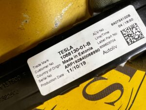 SUWAK REGULACJA WYSOKOŚCI PASA BEZPIECZEŃSTWA TESLA MODEL 3 PRZEDLIFT