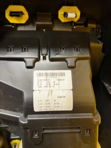 OSŁONA TYŁ TUNELU ŚRODKOWEGO WEJŚCIE USB FORD ESCAPE MK4