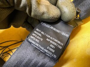 PAS BEZPIECZEŃSTWA TYŁ ŚRODEK ŚRODKOWY FORD RANGER MK5 V