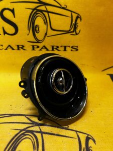 LEWA KRATKA NAWIEWU DESKI JAGUAR XJ X351 09-19