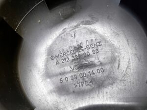 OSŁONA ZAŚLEPKA KIELICHA AMORTYZATORA PRZÓD MERCEDES CLS W218