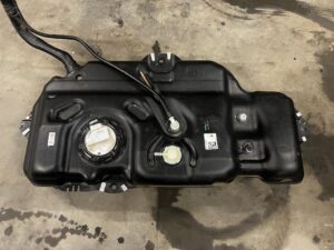 BAK ZBIORNIK PALIWA DACIA SANDERO III 2021R 1.0 BENZYNA