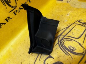 OSŁONA PLASTIK ZAŚLEPKA LEWA FORD ESCAPE MK4 1.5 EB