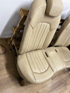 KANAPA TYLNA SIEDZENIE FOTELE AUDI A8 D4