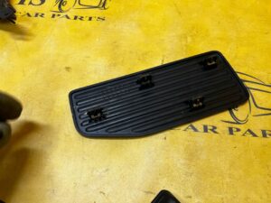 PODSTOPNICA STOPIEŃ PODNÓŻEK KIEROWCY FORD FUSION LIFT USA