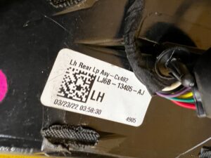 KOMPLET LAMPY LAMPA TYŁ PRAWY PRAWA LEWY LEWA FORD ESCAPE MK4 USA