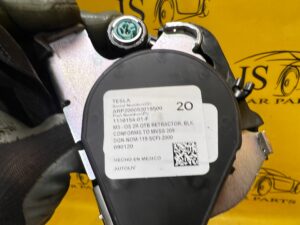 WYSTRZELONY PAS BEZPIECZEŃSTWA TYŁ PRAWY LEWY TESLA MODEL 3 PRZEDLIFT