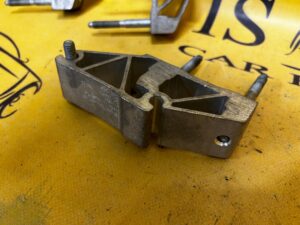 UCHWYT STELAŻU KONSOLI PORSCHE 911 991 LIFT 3.0