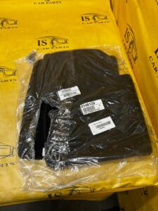 KPL DYWANIKI WYCIERACZKI WELUROWE PLATINUM FORD EXPLORER VI MK6 EU NOWE OEM