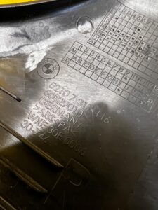 OSŁONA OBUDOWA FOTELA PRAWA BMW 5 G30 G31 M5 F90