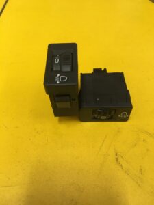 REGULACJA ŚWIATEŁ PEUGEOT 308 T9 13- 9801662777