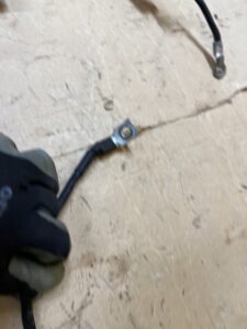 KLEMA MINUSOWA INSTALACJA WIAZKA AKUMULATORA CITROEN PEUGEOT 1.6 EHDI