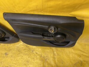 TAPICERKA BOCZEK DRZWI LEWY PRZÓD MINI COOPER F55