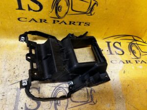 RAMKA SCHOWKA TUNELU TYŁ PORSCHE CAYENNE II 7P5