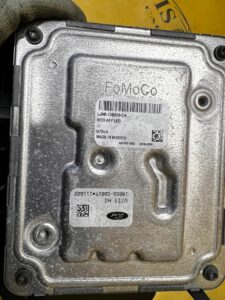 KOMPLET REFLEKTORY LAMPY PRZÓD PRZEDNIE LED PRAWY LEWY FORD BRONCO 21- USA