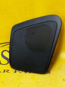 PRAWA MASKOWNICA GŁOŚNIKA PÓŁKI TYLNEJ BMW 2 F22 F87