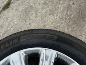 KOŁA FELGI OPONY LETNIE FORD EXPLORER MK6 20- 255/55 R20