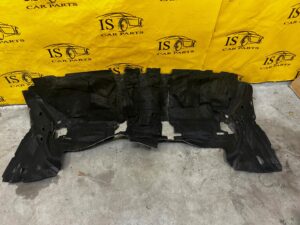 WYGŁUSZENIE OSŁONA ŚCIANY GRODZIOWEJ AUDI A8 D4