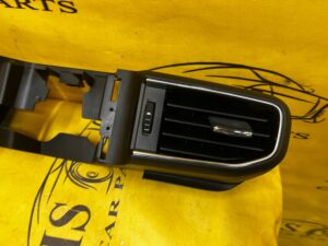 KRATKA NAWIEWU ŚRODKOWA LISTWA DEKOR DESKI KONSOLI FORD EXPLORER MK6