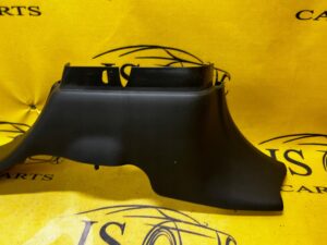 OSŁONA SŁUPKA DOLNA PRAWA RANGE ROVER VOGUE L405