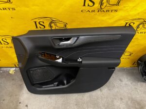 TAPICERKA BOCZEK DRZWI PRZÓD PRAWY FORD KUGA MK3 LIFT TITANIUM EU