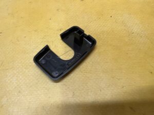 2 X OSŁONA OBUDOWA ZAŚLEPKA OSŁONY PRZECIWSŁONECZNEJ MERCEDES CLS W218