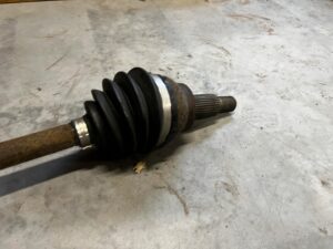 PÓŁOŚ PRZÓD PRZEDNIA PRAWA PRAWY RANGE ROVER VELAR L560 2.0D