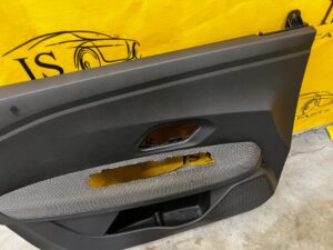 BOCZEK TAPICERKA DRZWI LEWY PRZÓD DACIA JOGGER SANDERO III