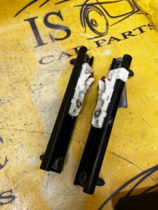 2 X REGULACJA SUWAK PASA RENAULT MEGANE IV TALISMAN