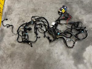 WIĄZKA INSTALACJA SILNIKA KLEMY MERCEDES GL X166 4.7 V8