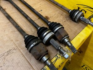 PÓŁOŚ TYŁ TYLNA NISSAN X-TRAIL T32 RENAULT KOLEOS II