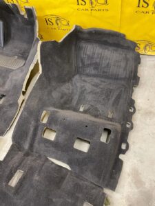 KOMPLETNA WYKŁADZINA KABINY LR L462 DISCOVERY V