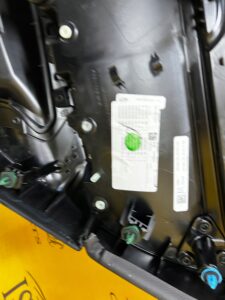 BOCZEK TAPICERKA DRZWI LEWY TYŁ BMW X6 F16 NOWA OEM