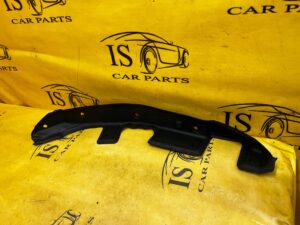 OSŁONA WYGŁUSZENIE BŁOTNIKA PRZÓD PRAWY FORD BRONCO 21-