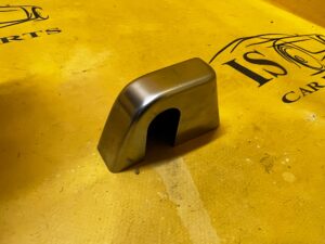 DEKOR OSŁONA ZAŚLEPKA TUNELU ŚRODKOWEGO LEWY LAND ROVER DISCOVERY 5 V L462