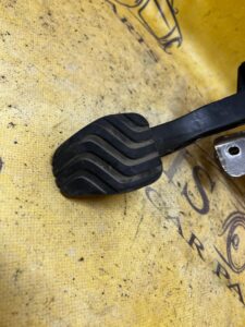 PEDAŁ SPRZĘGŁA RENAULT MEGANE IV