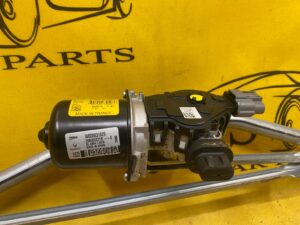 SILNICZEK MECHANIZM WYCIERACZEK DACIA SANDERO II EU