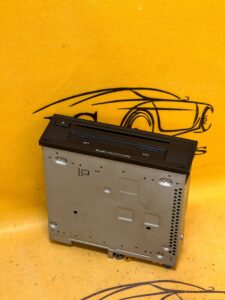 JEDNOSTKA MMI NAWIGACJA CZYTNIK SD PŁYT AUDI TT 8S