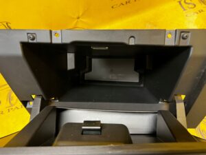 SCHOWEK DESKI PASAŻERA DACIA SANDERO III 2023R