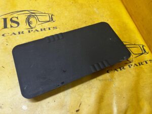 POKRYWA OSŁONA OBUDOWA SKRZYNKI BEZPIECZNIKÓW MERCEDES GL X166