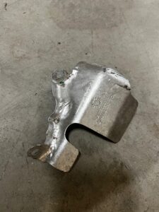 OSŁONA TERMICZNA TURBOSPRĘŻARKI TURBINY NISSAN RENAULT DACIA 1.3 TCE