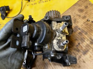 POMPA WTRYSKOWA RENAULT DACIA MERCEDES NISSAN 1.5 BLUE DCI