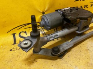 MECHANIZM WYCIERACZEK AUDI A8 D4 4H1955119D