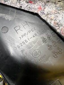 OSŁONA PROGU TYŁ SŁUPKA C PRAWA LEXUS RX 450H III 3 AL10