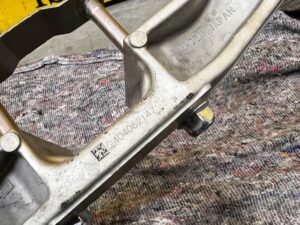 WSPORNIK MOCOWANIE DYFERENCJAŁU TYŁ SUBARU FORESTER VI SL 25-