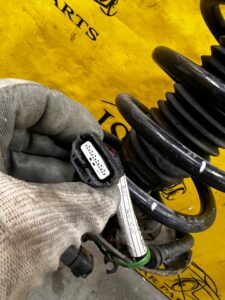 AMORTYZATOR ELEKTR PRZÓD LEWY LAND ROVER DISCOVERY SPORT V L550 LIFT 2.0 D