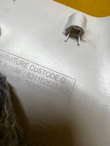 OSŁONA SŁUPKA RENAULT MEGANE IV HB TYŁ LEWY