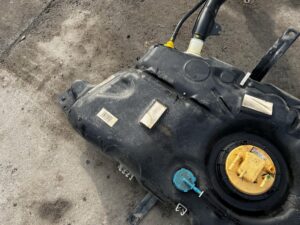 KOMPLET ZBIORNIK BAK POMPA WLEW PALIWA PEUGEOT 308 II T9 1.6 E-HDI