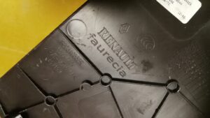 OSŁONA TUNELU KONSOLI BRĄZ PRAWA RENAULT ESPACE V